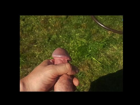 ❤️ Hot hottie mendapat dia merah jambu pussy fucked dan air mani dengan muncrat di taman musim panas Video seks pada ms.pornovore.ru ❤
